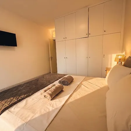 Avenir Sea View - Center *